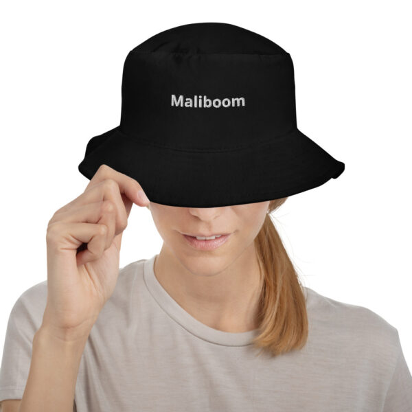 Black bucket hat with Malibu lettering.